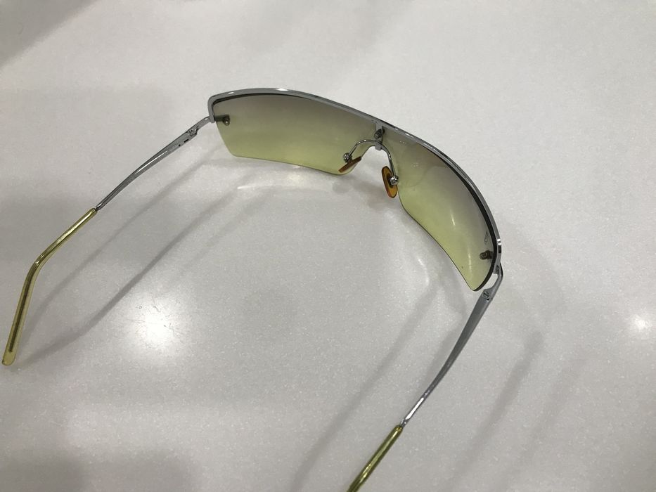 Солнцезащитный очки