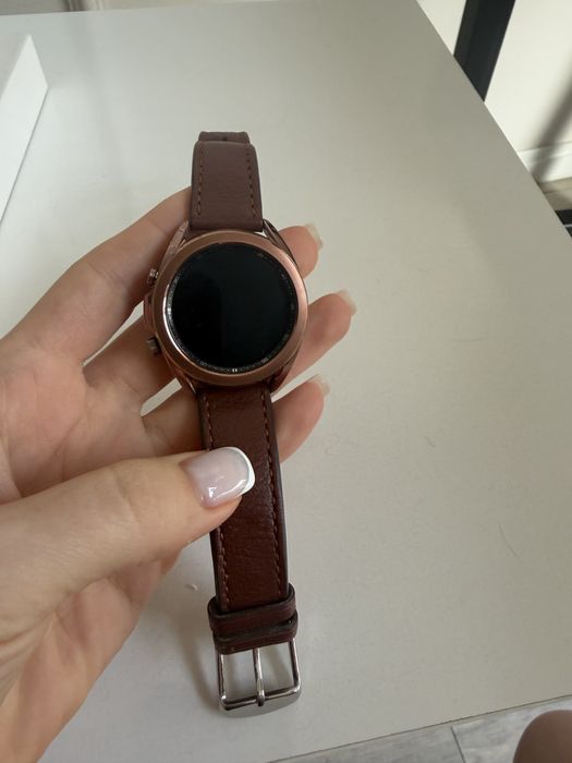 Продам часы Samsung