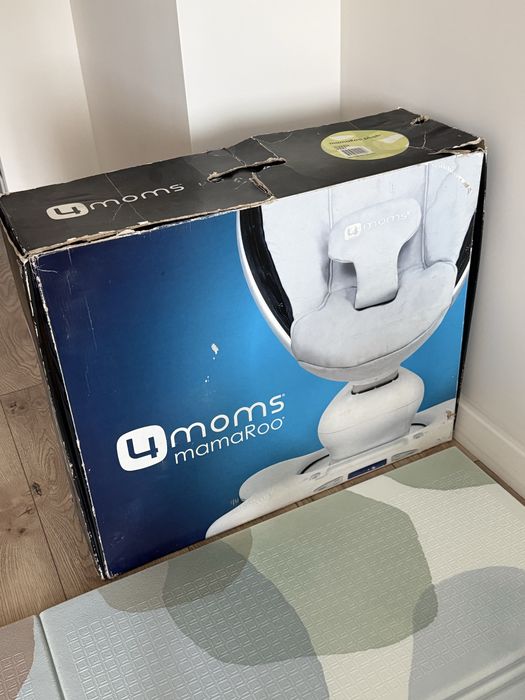 Качалка для малыша 4moms