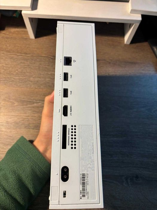 Xbox Series S 512 GB SSD Digital + Controller (Opțional 2 manete) – Impecabil