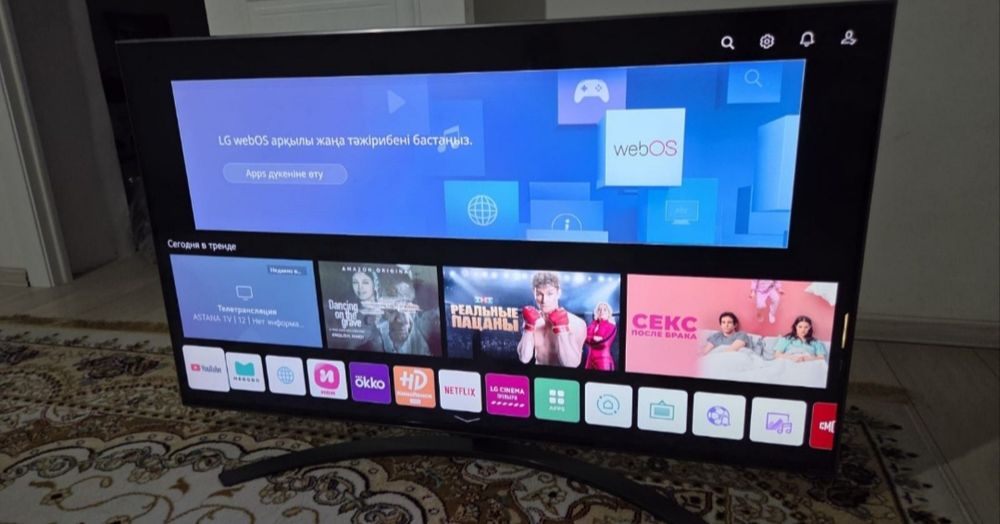Продам телевизор LG55Nano