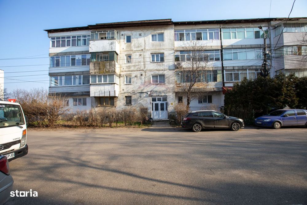 Apartament cu 2 camere de vânzare în zona Milcov