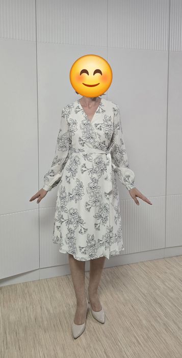 Продам два платья, бренд Lichi