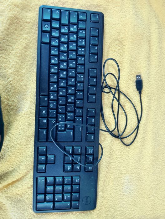 Продам срочно новую клавиатуру