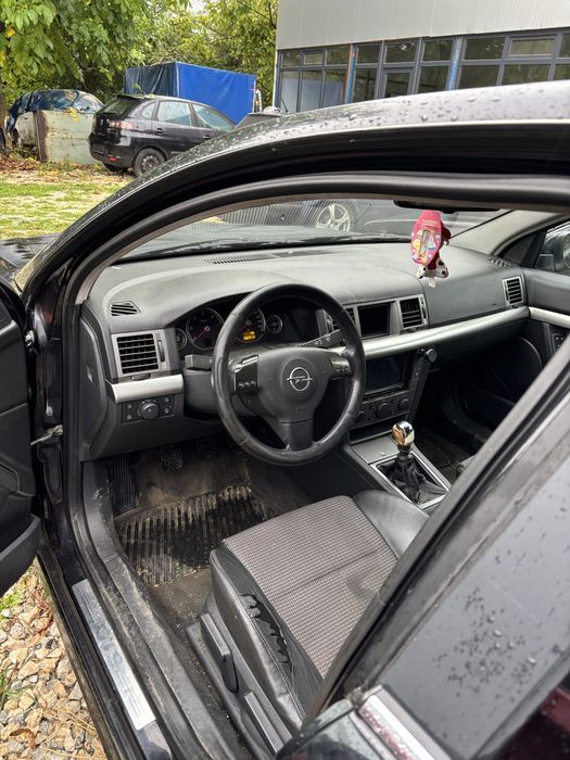 Opel Vectra C 1.9 GTS