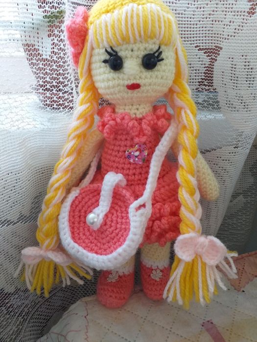 Куклы ручной работы.