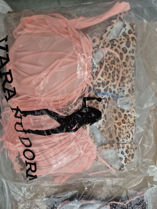 19 Costume de baie noi, lichidare de stoc