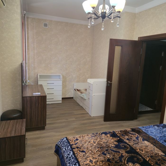 Сдаётся в долгосрочную аренду таунхаус в махалле Циалковского