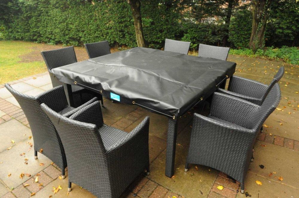 Универсално покривало за градински мебели, BBQ, генератори, машини.