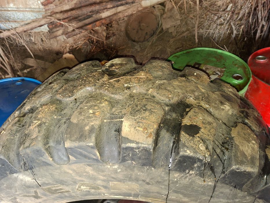 Балон.шины гидромек бу