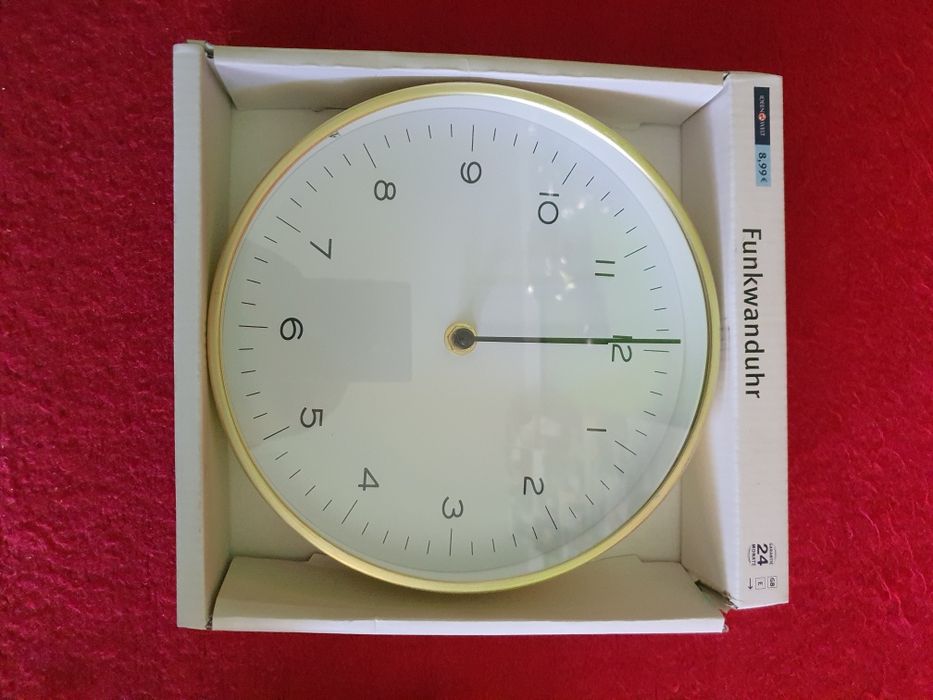 Стенен Немски Часовник