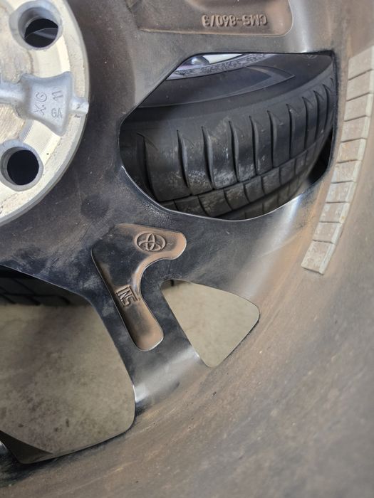 Джанти 18 / 5х114,3 - Toyota CH-R 5x114,3