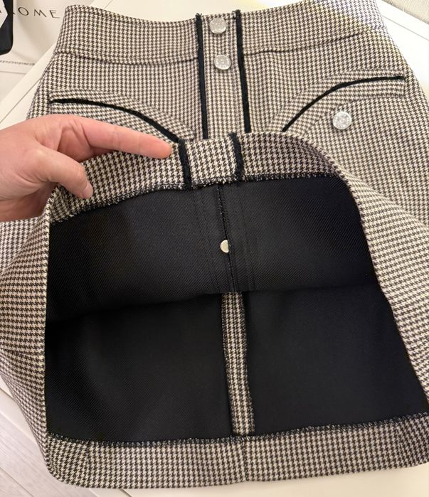 Юбка бренда Maje