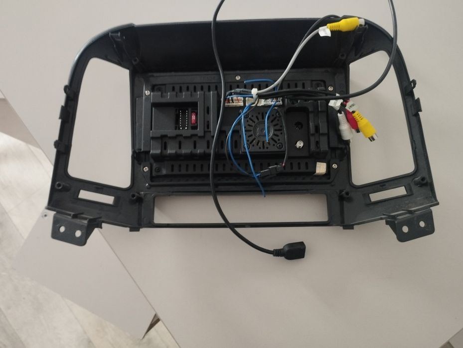 Продам андроид магнитолу