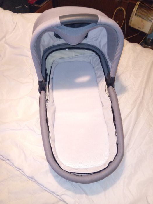 Кош за бебе! Във идеално състояние!
