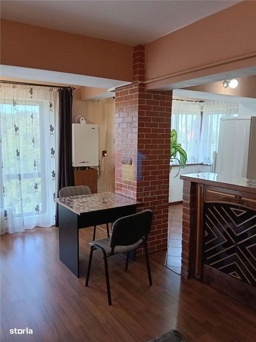 SPATIOS 1 camera, 45 mp, Mobilat si Utilat, bloc cu lift, Garii