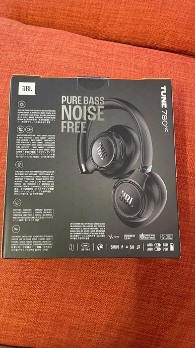 Casti JBL Tune 780nc noi