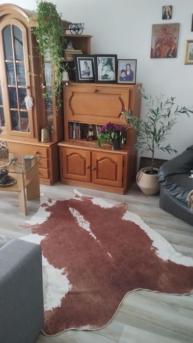 Se vinde apartament cu 4 camere