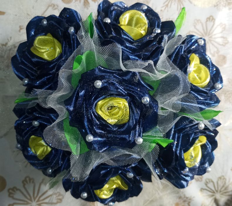 Продам красивый букет