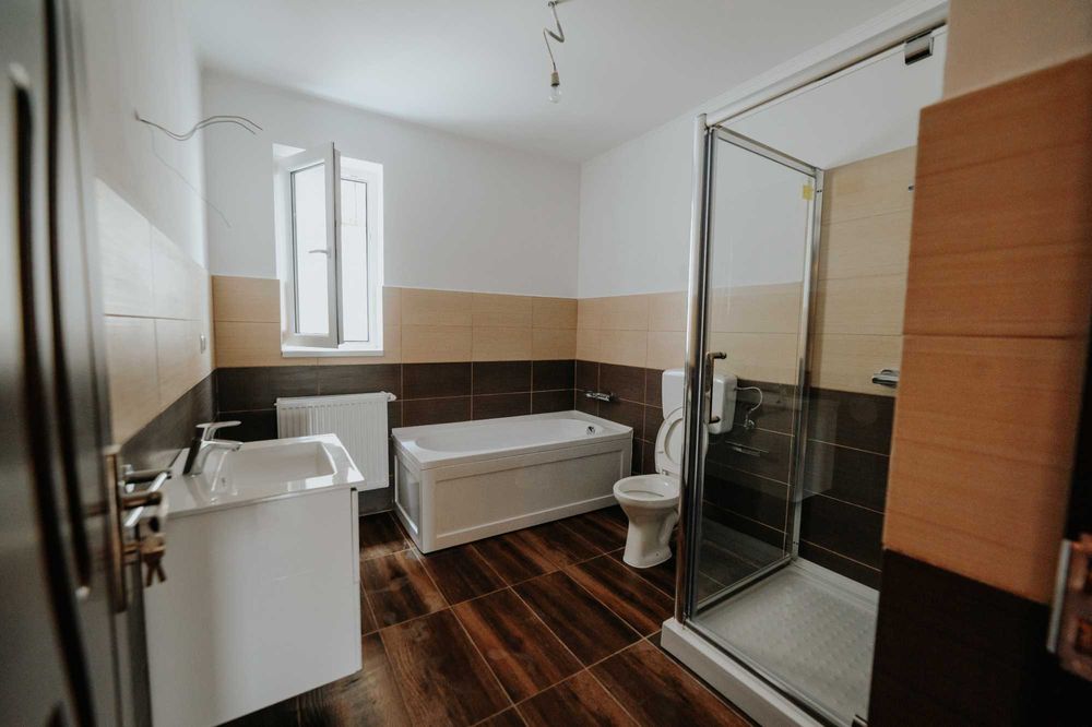 Casa de Vanzare in Bors