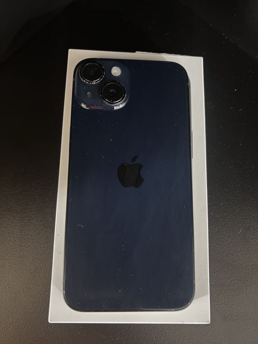 Продавам iPhone 14 128 GB-черен