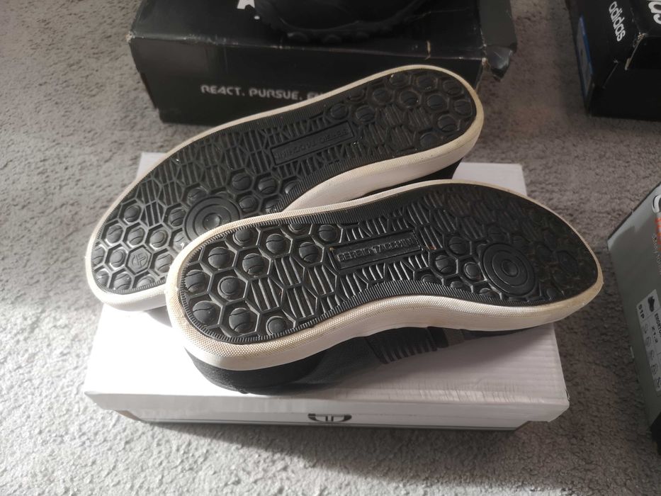 Оригинални маратонки, работни и туристически обувки - Adidas, Umbro...