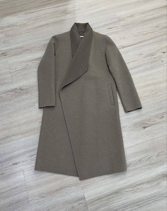 Massimo Dutti пальто на запах размер S