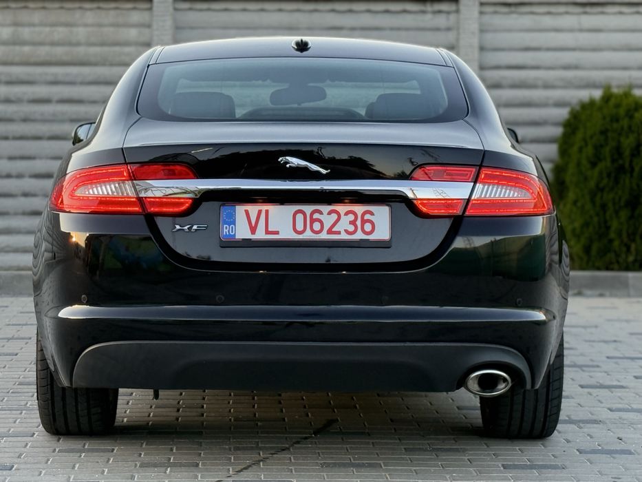 Jaguar XF Premium Luxury 2.2 D 190CP Automat Piele BiXenon GARANTIE 12 Luni Posibilitate Rate