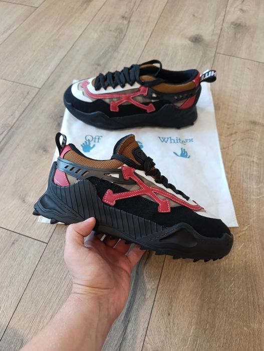 Adidași Off white