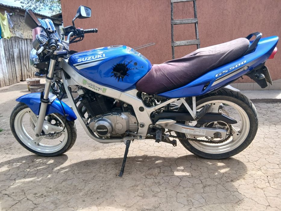 Suzuki gs 500 2001