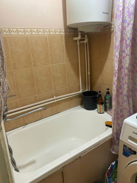 3х ком СПУТНИК  9.  2/2 новый ремонт акфа рамы железная дверь . Огород