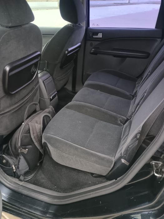 VÂND Ford focus c-max ghia