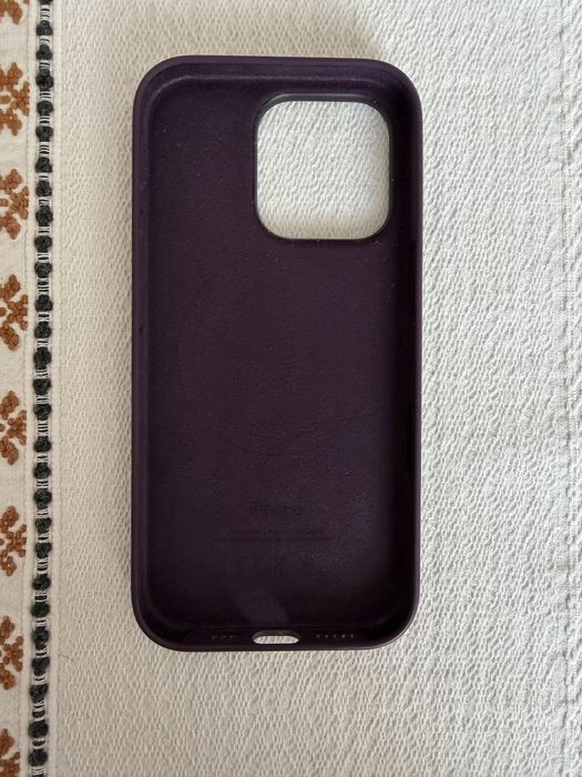 Husa originala iphone 16 pro silicon