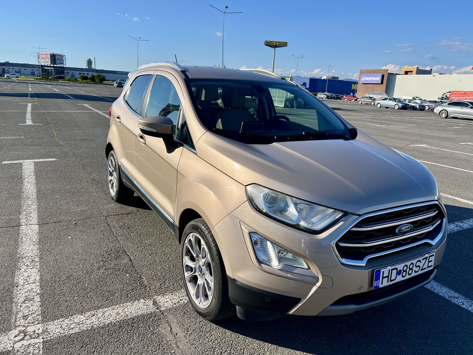 Vand Ford EcoSport Titaniua 2018 -pret 8250€ neg
