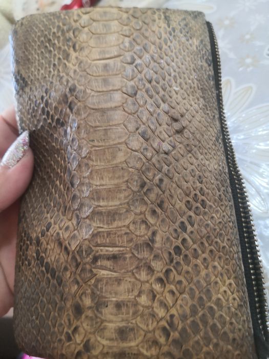 Portofel din piele naturala de șarpe