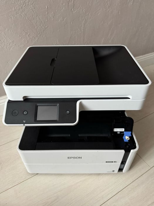 4 в 1 - Принтер-копир-сканер-факс Epson M3180