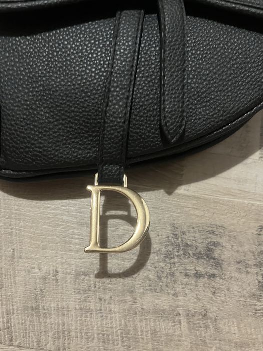 Чанта на Dior