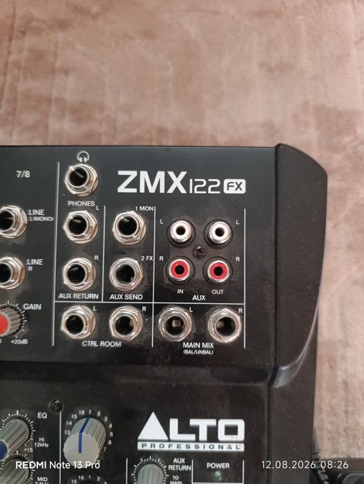 ZEPHYR ZMX122FX от Alto Professional