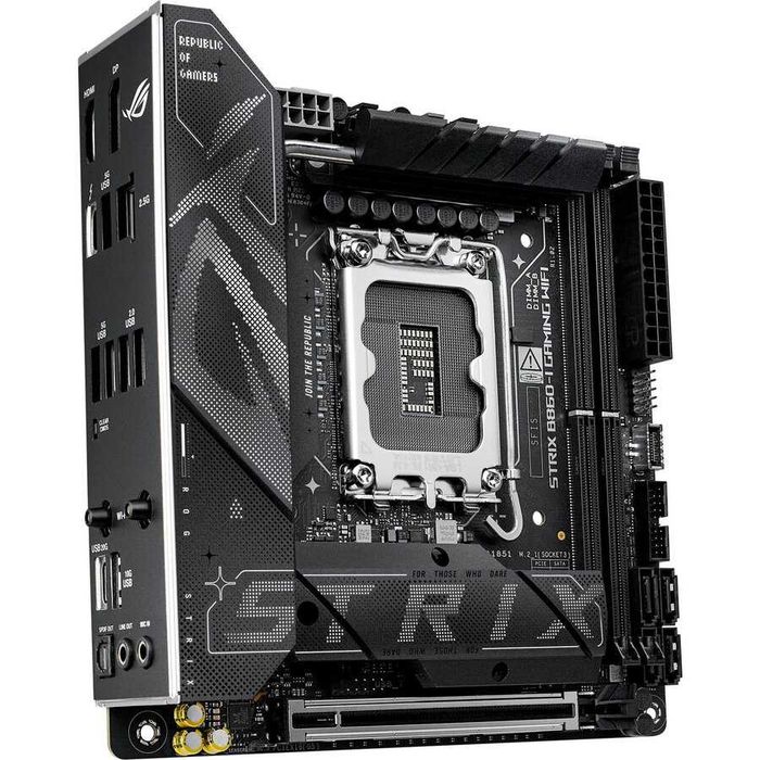 Mini ITX Asus ROG STRIX B860-I GAMING WIFI BT + Intel Core Ultra 5