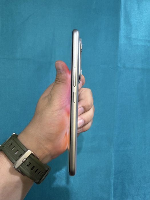 Honor 400 Pro 512Gb идеал без коробки