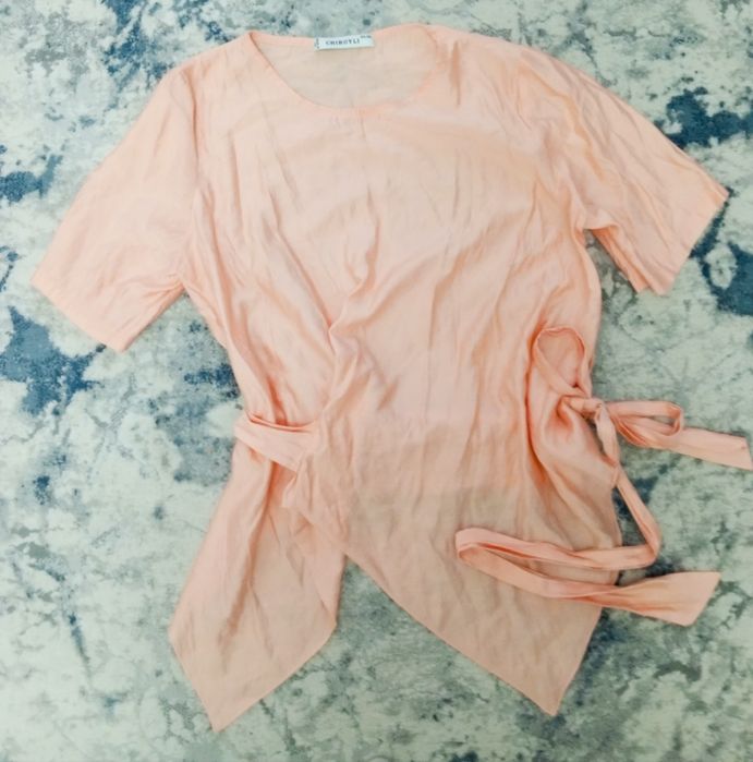 Разбираю гардероб.Все вещи фирменные, одетые пару раз.р 48-58.