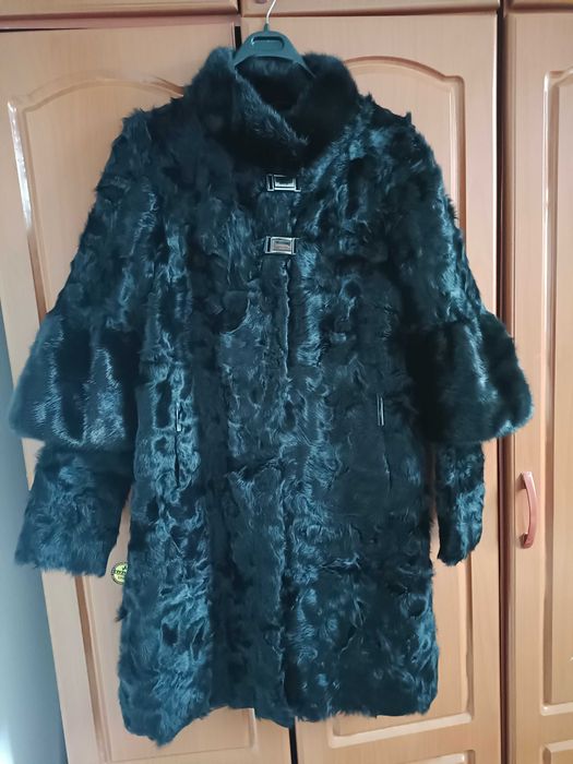 Продается б/у шуба