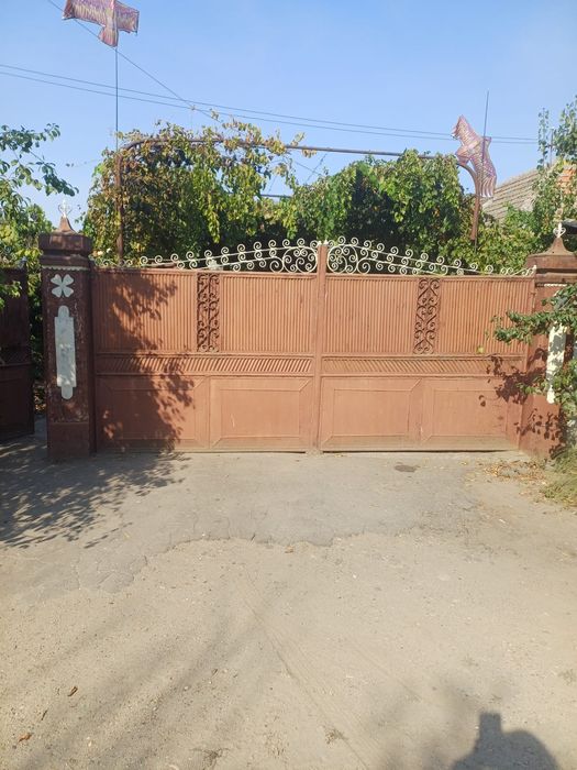Casă de vânzare în Moțăței-Gară