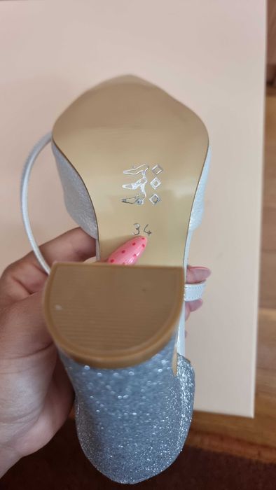 Подаръчни обувки