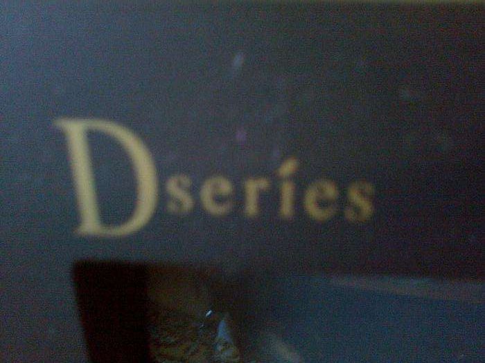 Хочу продать телевизор. Термос подарю.