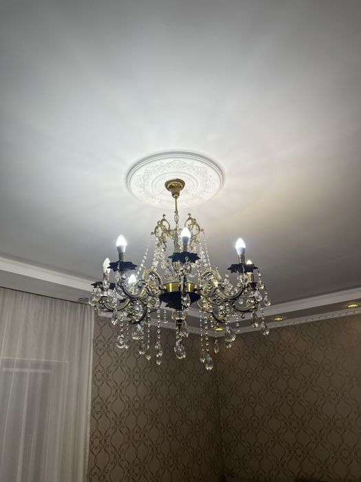 Люстра в гостиную