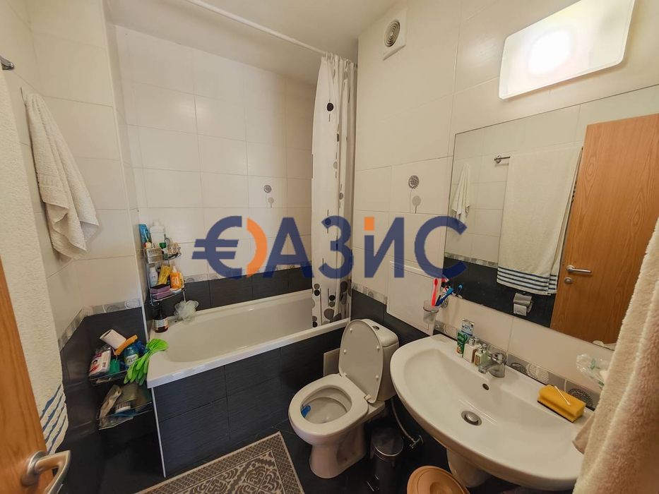 Продава се Двустаен апартамент в Свети Влас - 89 кв.м за 773 €/кв.м - Снимка #5