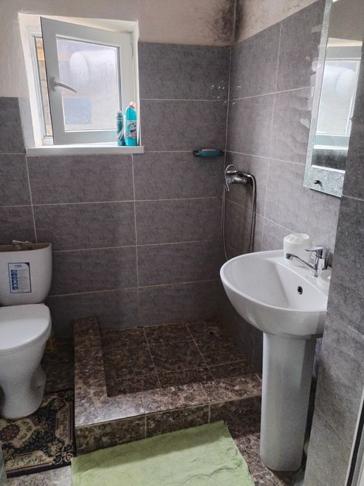 Квартира жалга бериледи