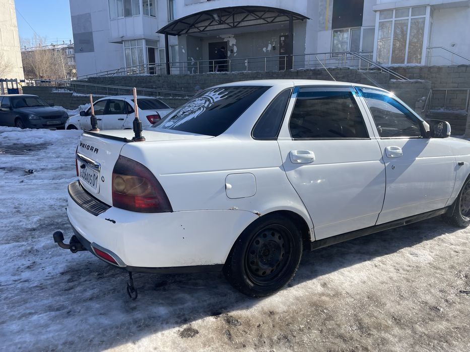 Продам приору 2012 год