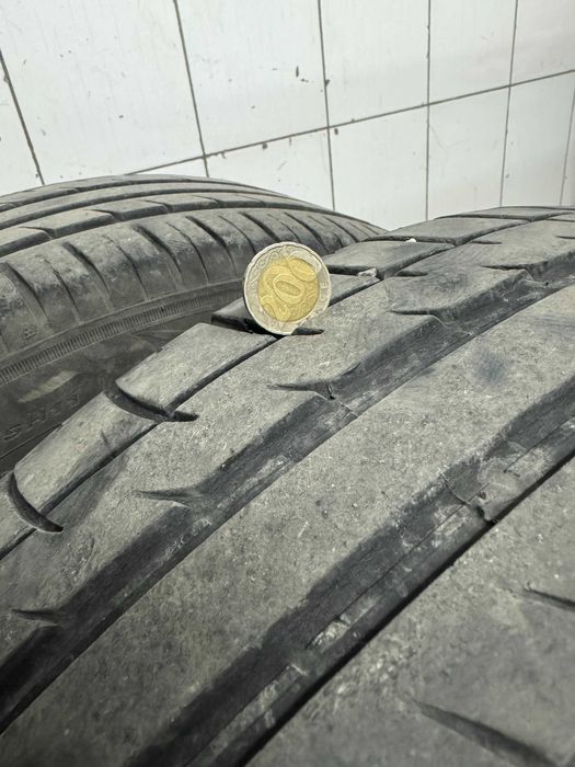 Шины летние 235/45/18